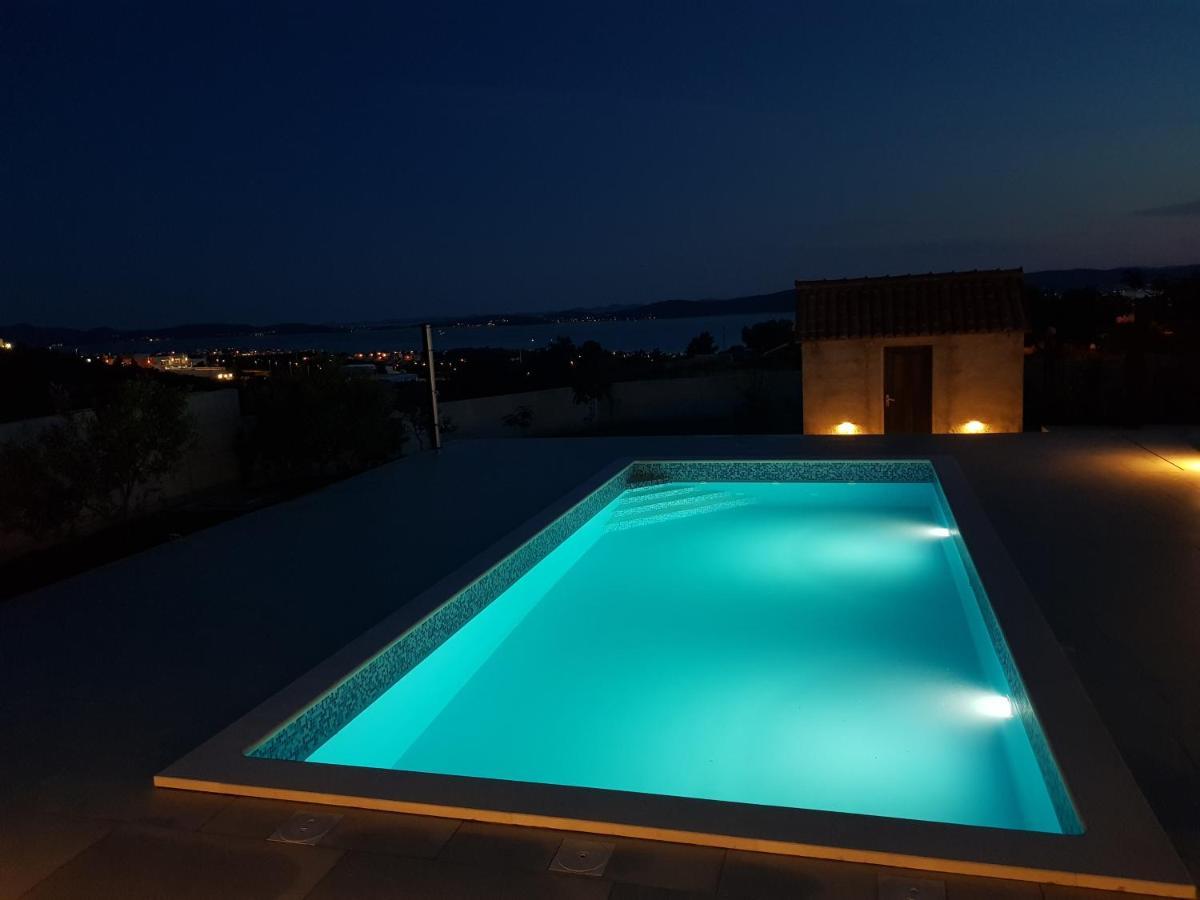 Villa Visum *